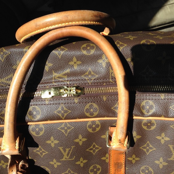 Authentic Vintage Louis Vuitton Monogram Sirius 70 Soft Suitcase - Picture 6 of 6